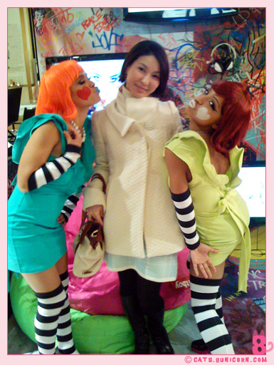 noa_ash_ma_pa_shopping_0100000.jpg