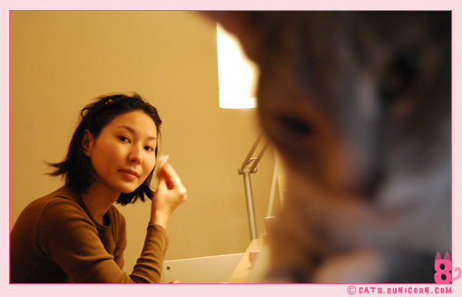 ash_making_up_1.jpg