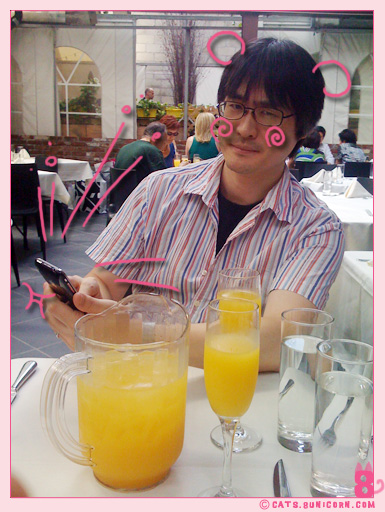 noa_ash_3g_iphone_01.jpg